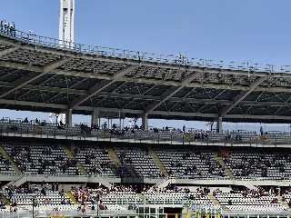 Torino-Verona 2-1. Salvezza ipotecata con Simeone e Casadei